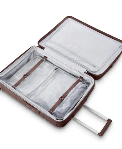 Samsonite Outline Pro 30" Check-in Spinner