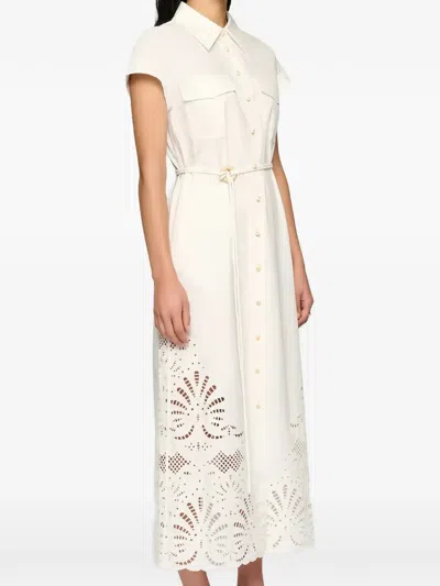 Clea 키야 자수 미디 드레스 In White