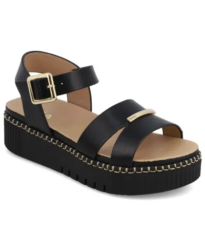Mia Jacklyn Ankle Strap Platform Sandal In Black