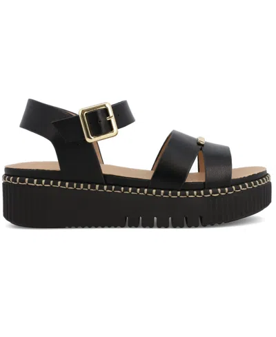 Mia Jacklyn Ankle Strap Platform Sandal In Black