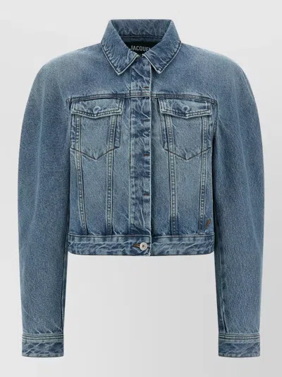 Jacquemus Classic Cotton Denim Jacket With Tailored Hem And Chest Pockets In Blue