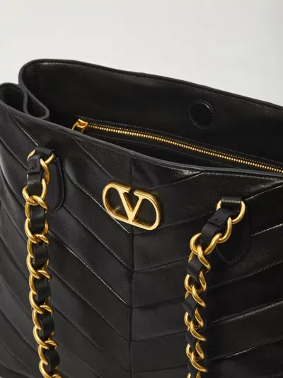 Valentino Garavani Laseine Shopping Bag In Nappa Leather With A Chevron Pattern For Woman In Red