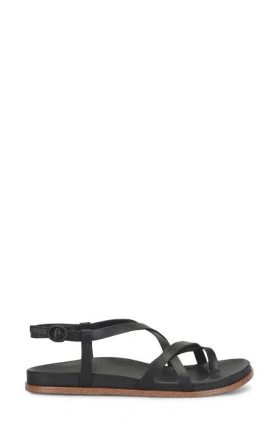 Korks Arica Toe Loop Sandal In Black