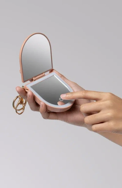 Kitsch Compact Mirror Keychain In Brown