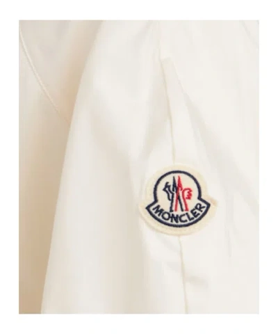 Moncler Drawstring-hood Kangaroo-pocket Jacket In White