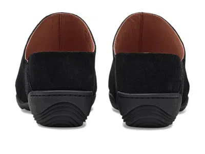 Jambu Nelly In Black