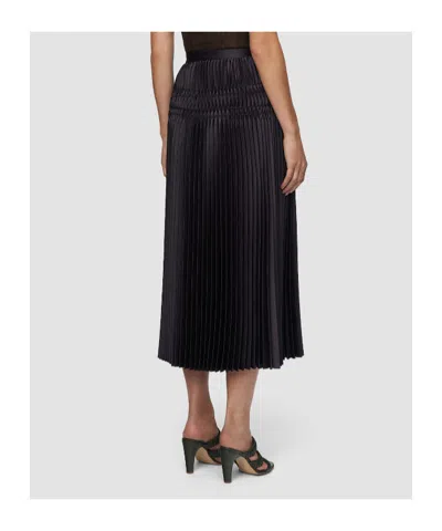 Joseph Hayes Pleated Woven Skirt In Black