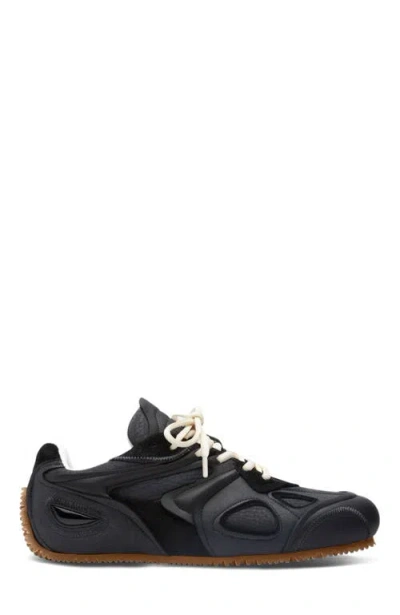 Axel Arigato Slow Runner Black Sneaker With Insert Design And Grooved Sole In Leather And Suede Woman