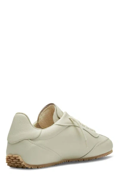 Axel Arigato Daze Runner Beige Sneaker With Logo On The Tongue And Grooved Sole In Suede Man In Neutral