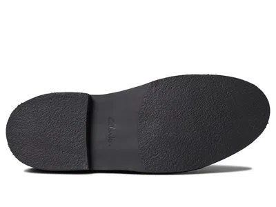 Clarks Shepton Chukka Boot In Black