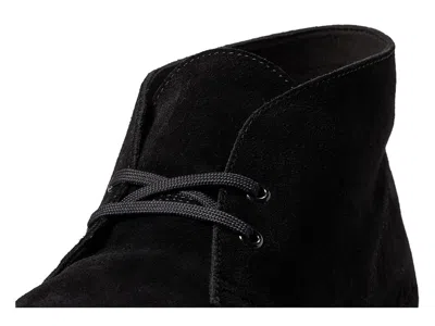 Clarks Shepton Chukka Boot In Black