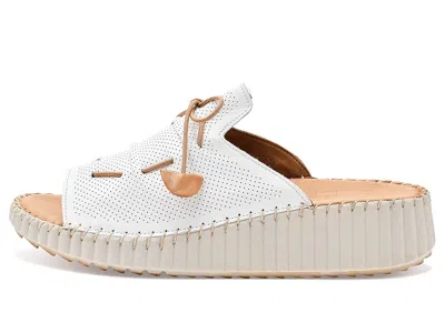 Spring Step Nevelle In Multi