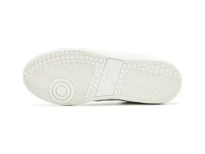 Vaneli Paris In White