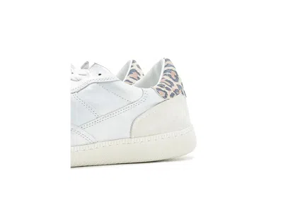 Vaneli Paris In White