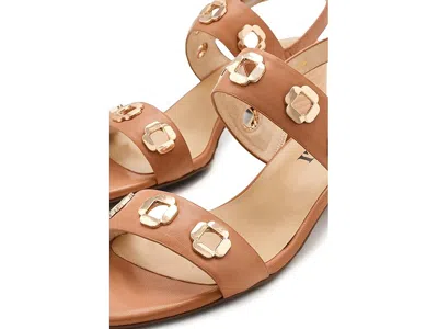 Vaneli Cris In Brown