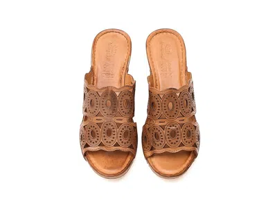 Spring Step Labarnas In Brown