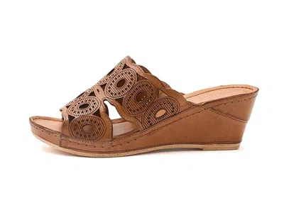 Spring Step Labarnas In Brown