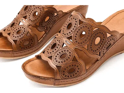 Spring Step Labarnas In Brown