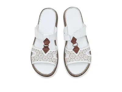 Spring Step Virelle In White