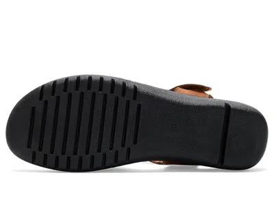 Spring Step Azmira In White