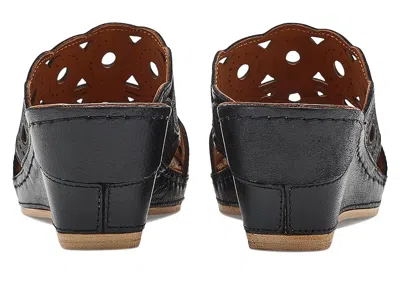 Spring Step Labarnas In Black