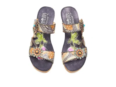 L'artiste By Spring Step Moai In Multi