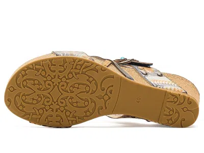 L'artiste By Spring Step Moai In Multi