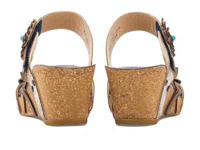 L'artiste By Spring Step Moai In Multi