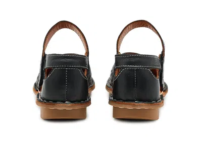 Spring Step Canoya In Black
