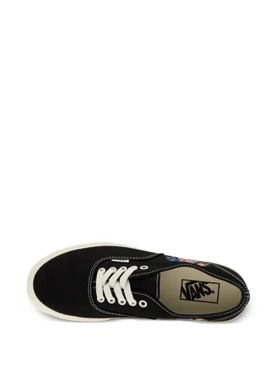 Vans Authentic Sneakers In Black