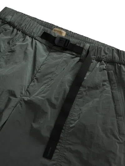 Woolrich Elasticated Belted Bermuda Shorts In Green
