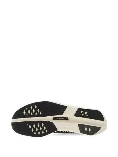 On Cloudboom Volt Sneakers In Black