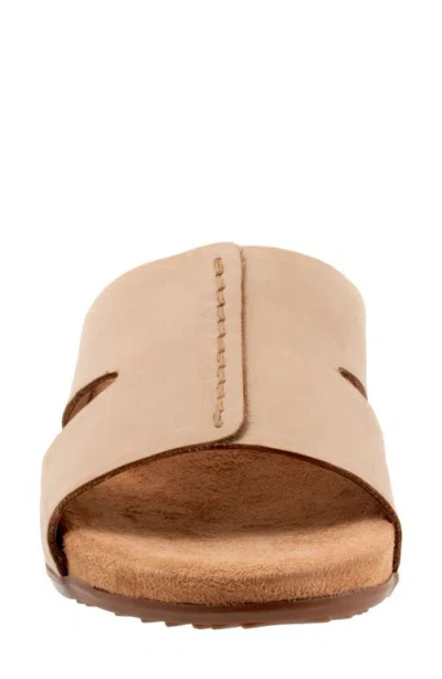 Softwalk Wide Width Beverly Sandal In Sand