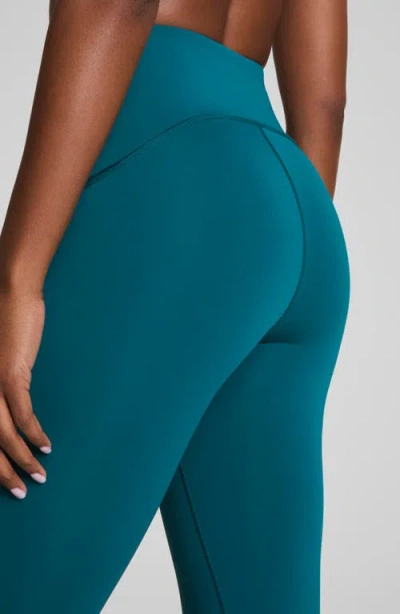 Spanx Wickaway Tech Legging In Blue
