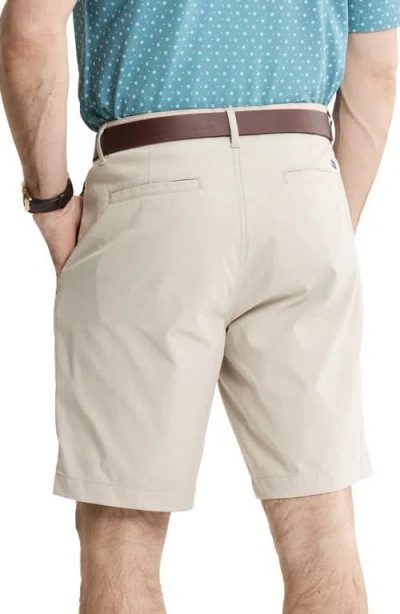 Jachs Tech Shorts In Neutral