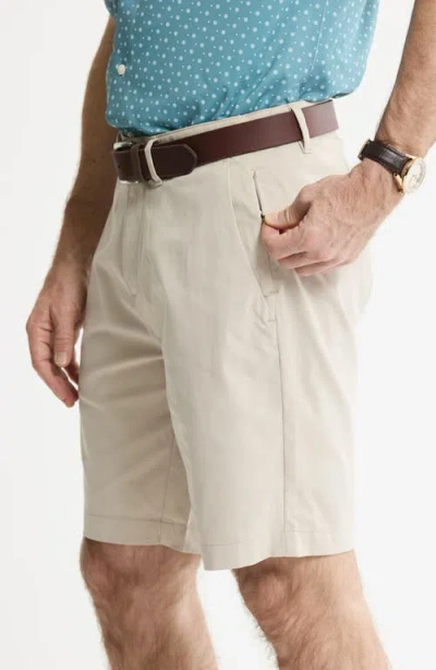 Jachs Tech Shorts In Neutral