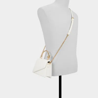 Aldo Aellaax In White