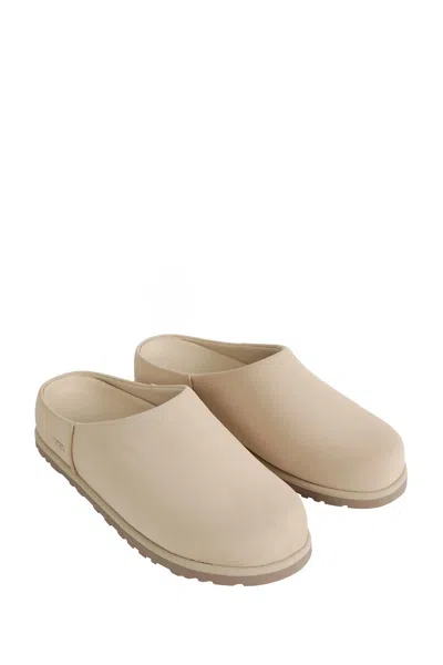 Ugg Otzo Clog In Neutral