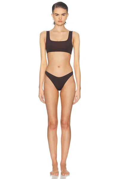 Left On Friday Dip Bottom In Brown