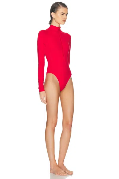 Left On Friday Rays Suit In Red