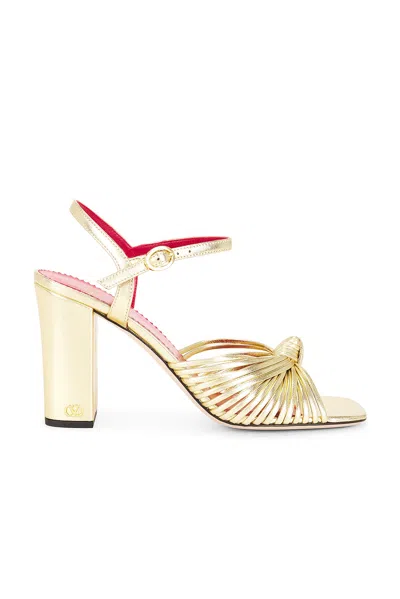 Valentino 90mm Vlogo Anne Metallic Leather Block-heel Sandals In Gold