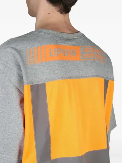 Upww Inserts T-shirt In Gray