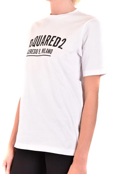 Dsquared2 Classic White T-shirt With Bold Logo Design In White