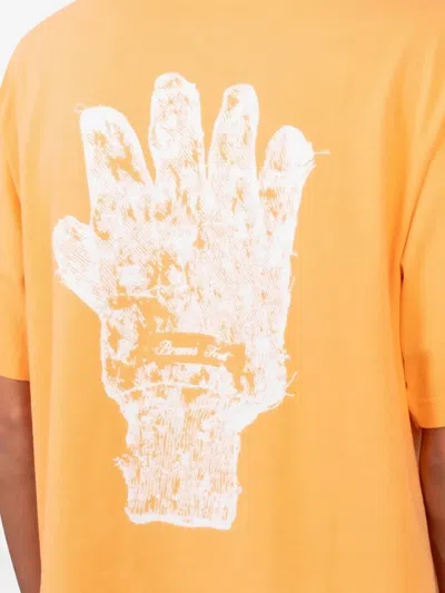 Bram's Fruit 가드닝 글로브 그래픽 티셔츠 In Orange