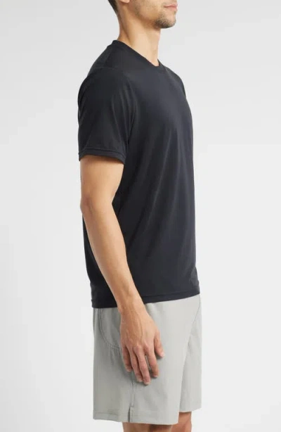 Free Fly Elevate T-shirt In Black