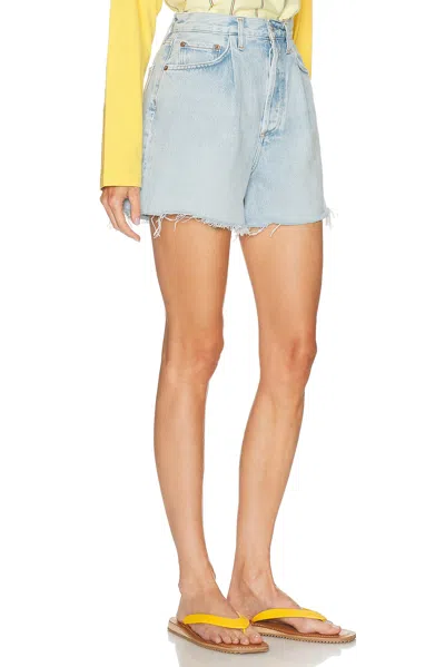 Agolde Rhoda Pleated Denim Cutoff Shorts In Blue