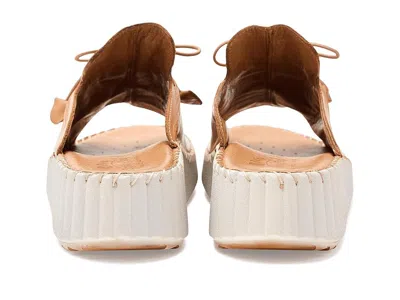 Spring Step Nevelle In Brown