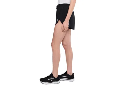 Brooks Movement 3 Dolphin Shorts In Multi