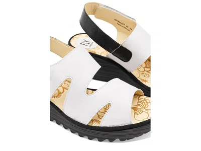 Fly London Yaad604fly In White