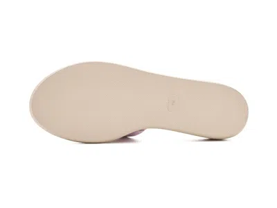 Vaneli Honna In Pink